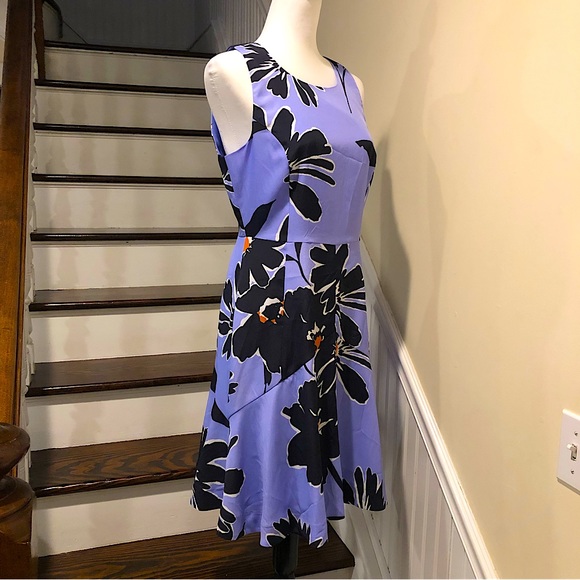 JCREW Lilac Navy Large Floral Sleeveless Round Neck Fit & Flare Dress Sz 6 NWT - Picture 2 of 13